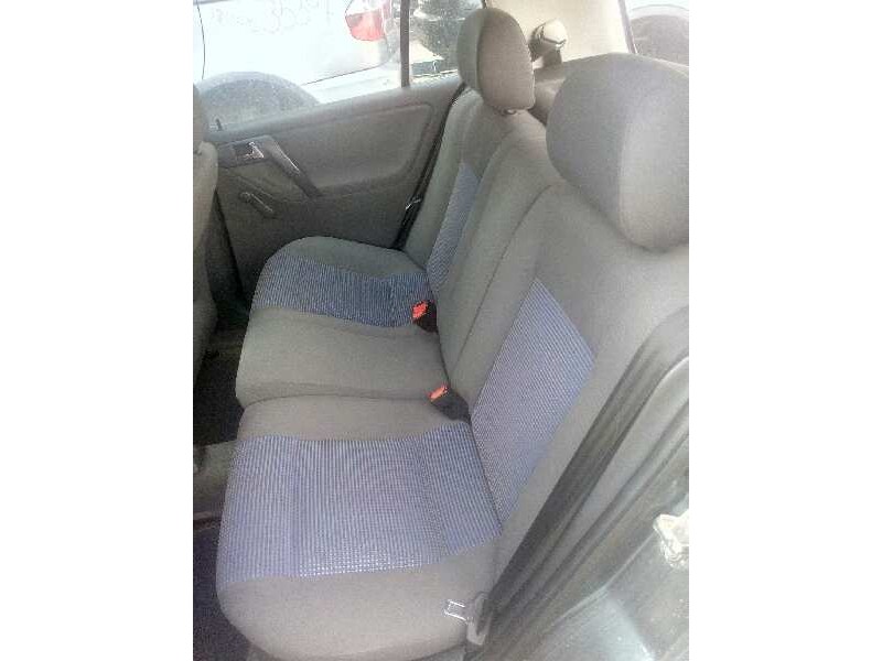 volkswagen polo berlina (6n2) del año 2001