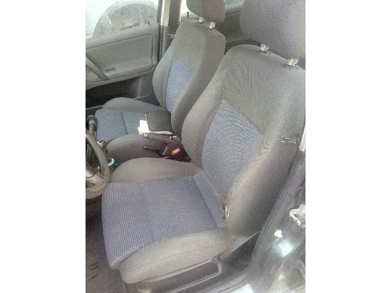 volkswagen polo berlina (6n2) del año 2001