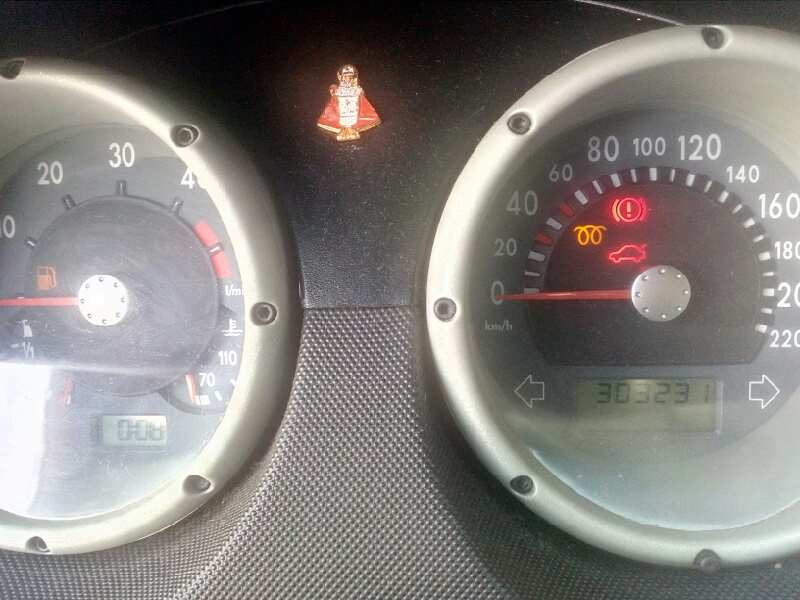 volkswagen polo berlina (6n2) del año 2001