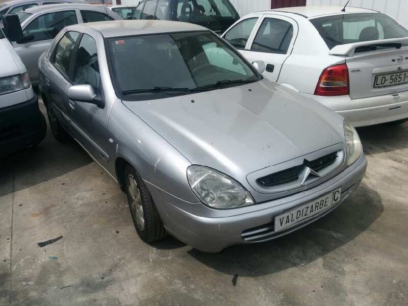 citroën xsara berlina del año 2001