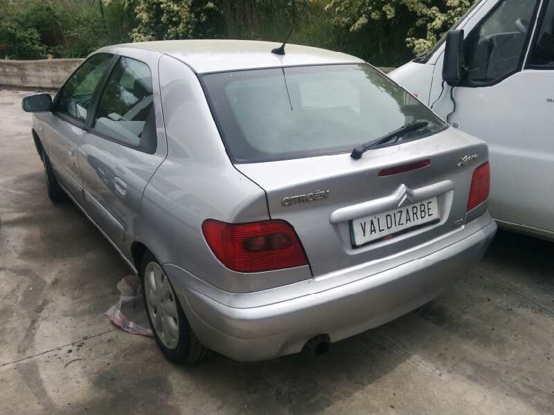 citroën xsara berlina del año 2001