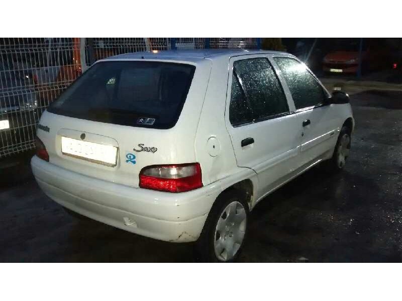 citroën saxo del año 2000
