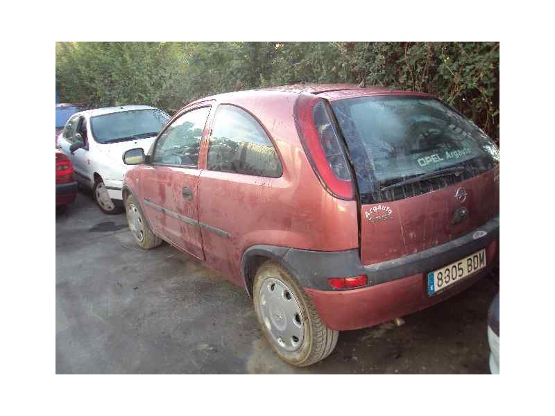 opel corsa c del año 2000