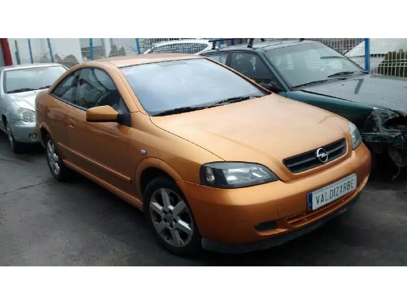 opel astra g coupé del año 2001
