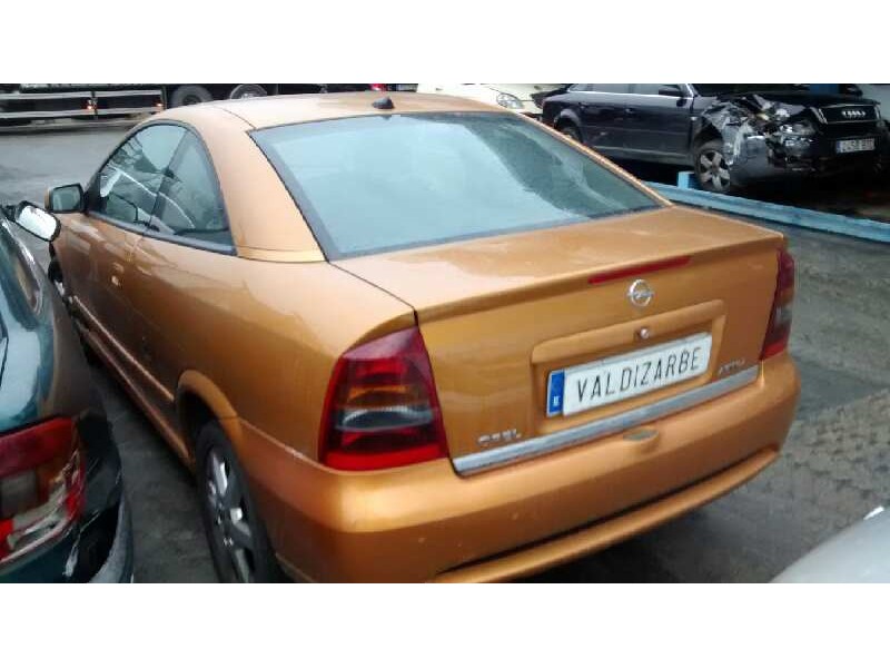 opel astra g coupé del año 2001