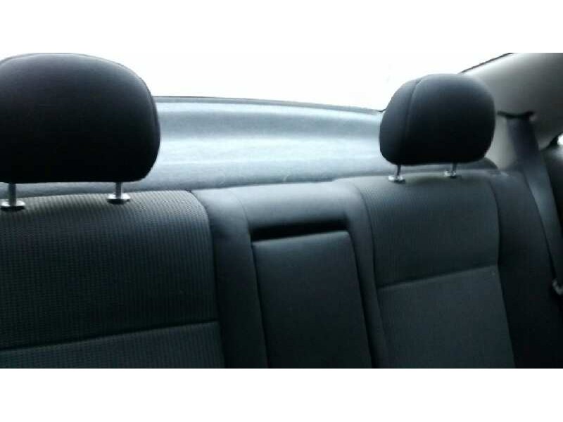 opel astra g coupé del año 2001