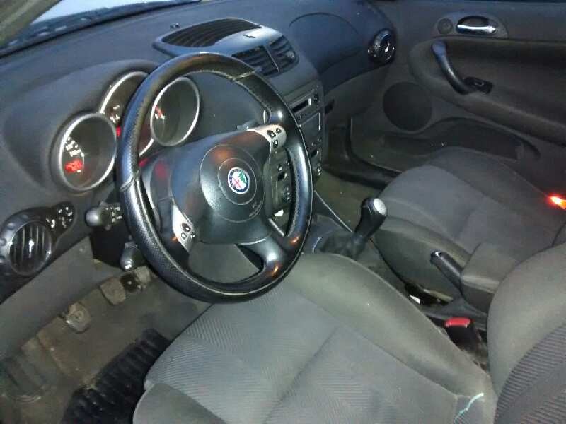 alfa romeo 147 (190) del año 2003
