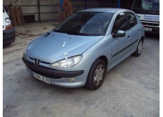 peugeot 206 berlina del año 2001