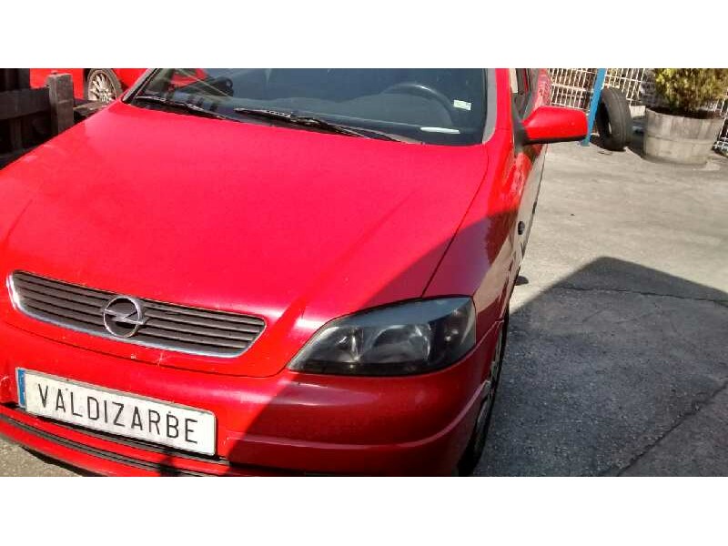 opel astra g berlina del año 2003