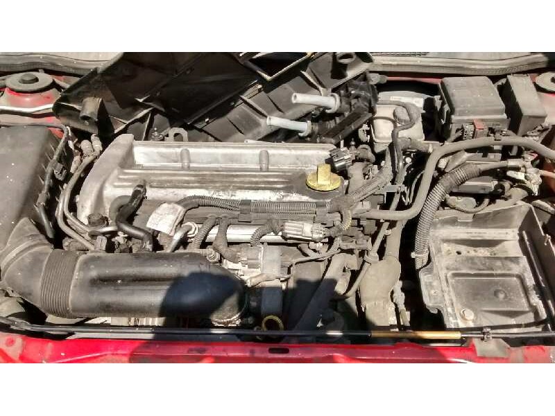 opel astra g berlina del año 2003