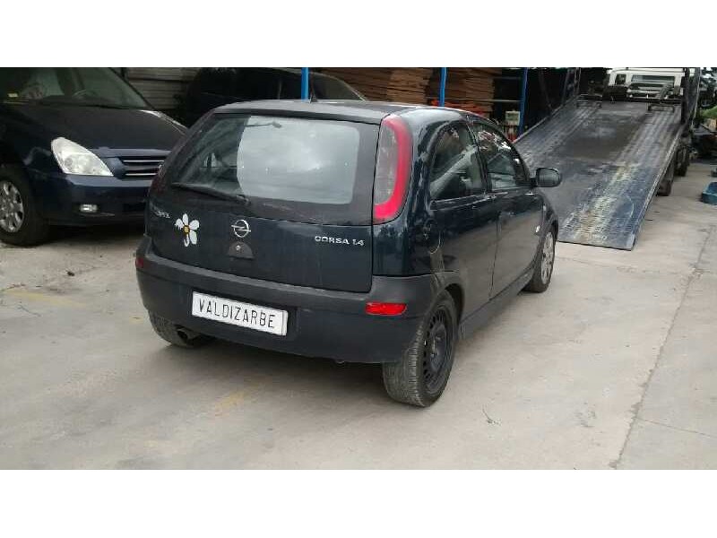 opel corsa c del año 2001