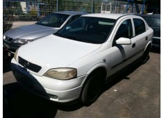 opel astra g berlina del año 2002