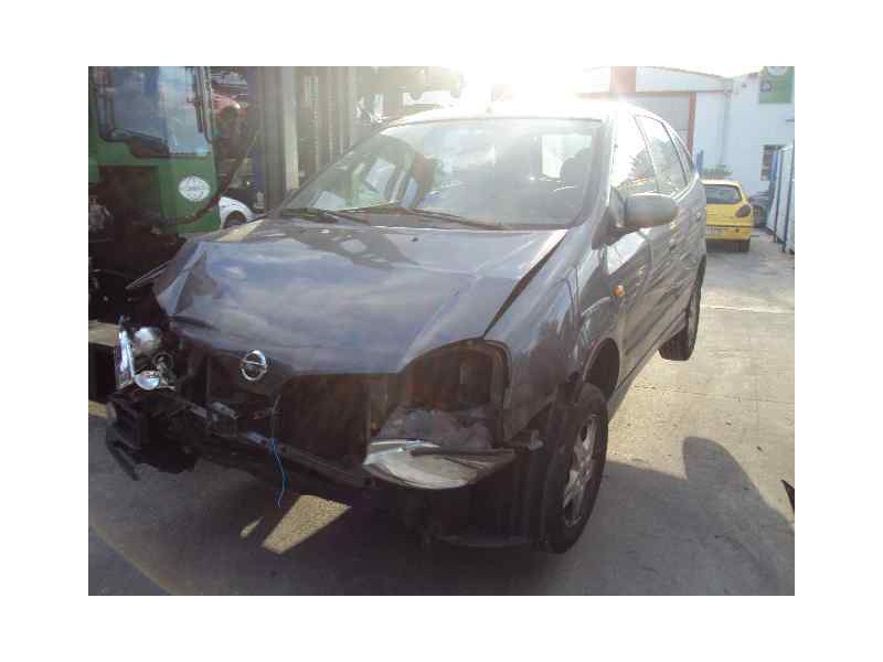 nissan almera tino (v10m) del año 2005