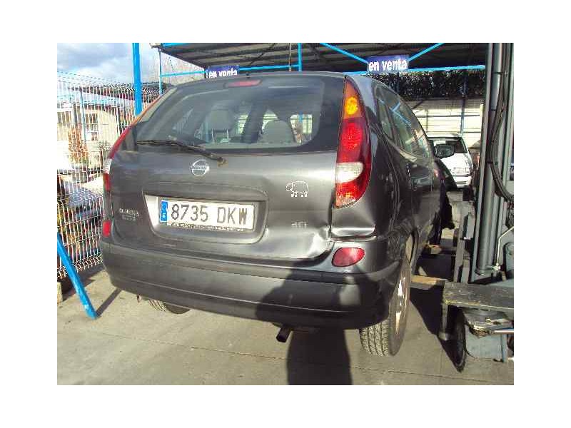 nissan almera tino (v10m) del año 2005
