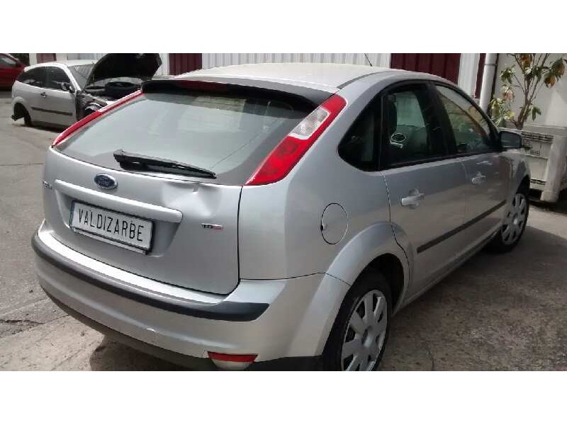 ford focus berlina (cap) del año 2007