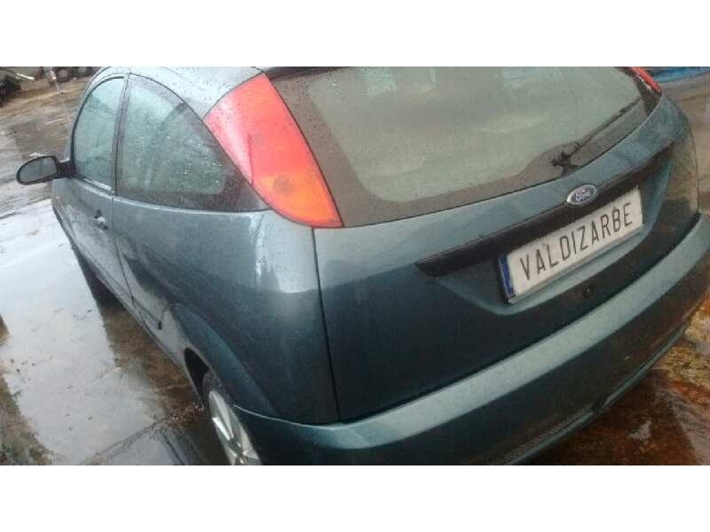 ford focus berlina (cak) del año 2003