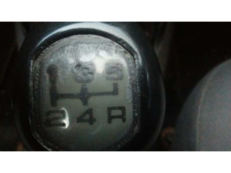 ford focus berlina (cak) del año 2003