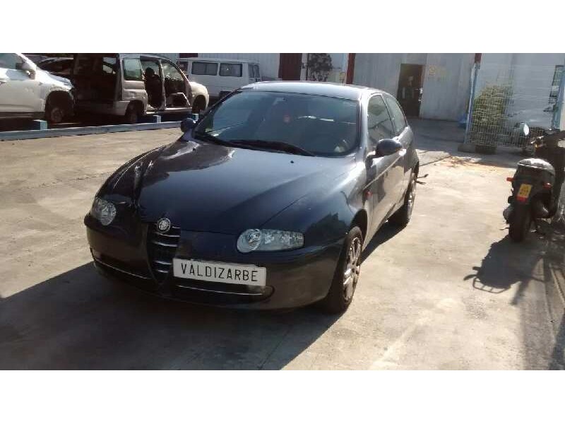 alfa romeo 147 (190) del año 2001