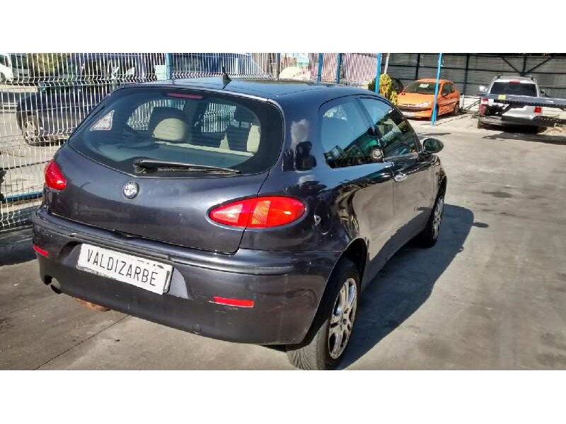alfa romeo 147 (190) del año 2001