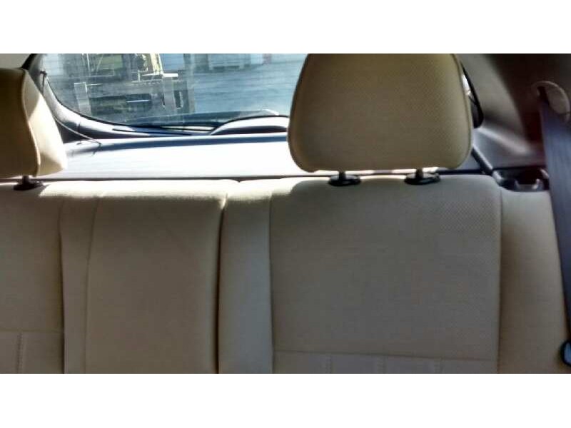 alfa romeo 147 (190) del año 2001