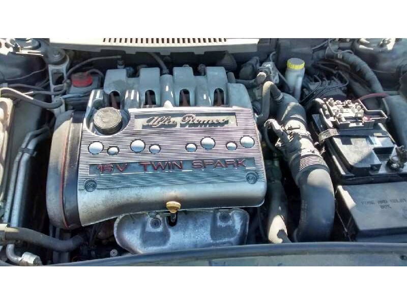 alfa romeo 147 (190) del año 2001