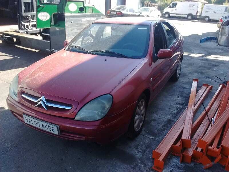 citroën xsara berlina del año 2001