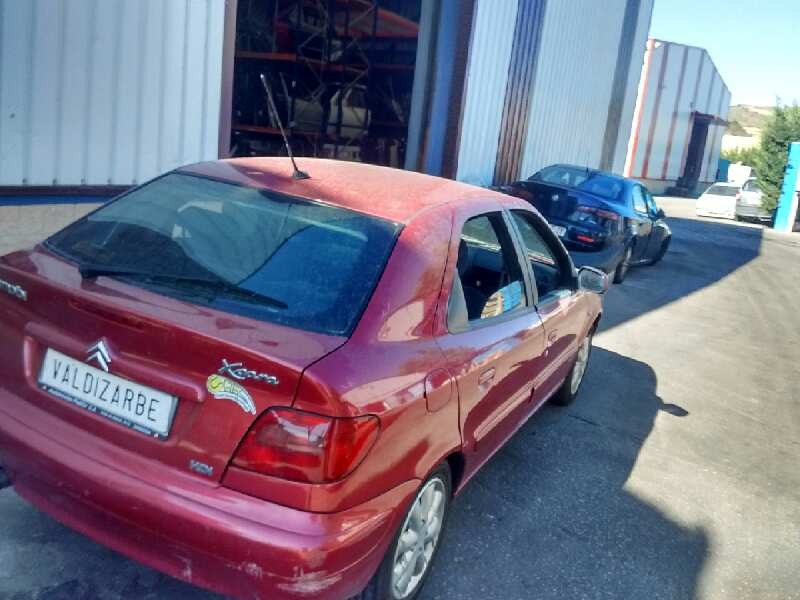 citroën xsara berlina del año 2001