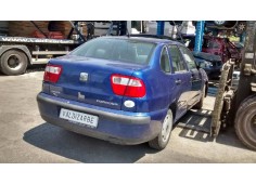 seat cordoba berlina (6k2) del año 2000 2
