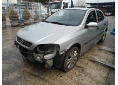 opel astra g berlina del año 2000