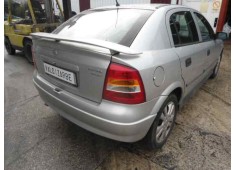 opel astra g berlina del año 2000 2