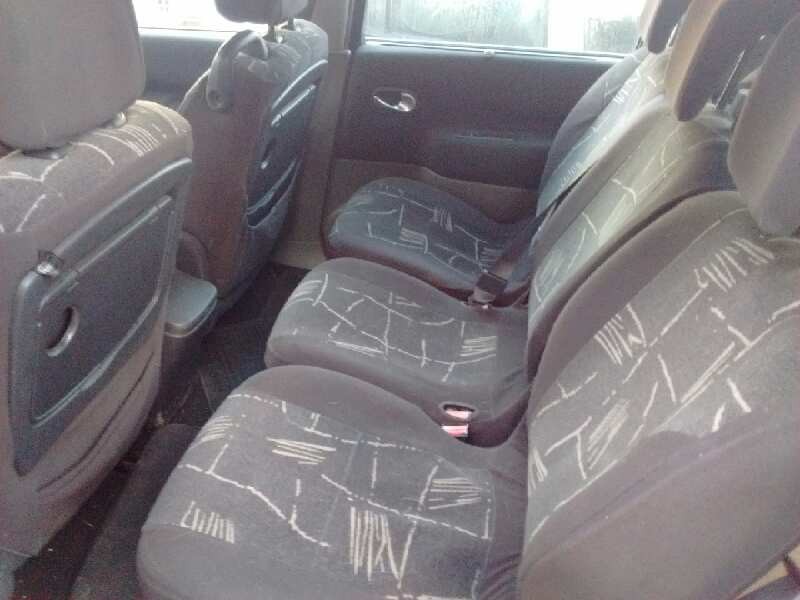 renault scenic ii del año 2003