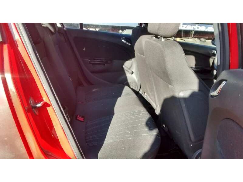 opel corsa d del año 2007