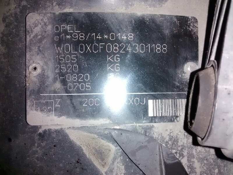 opel corsa c del año 2002