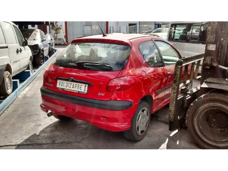 peugeot 206 berlina del año 2003