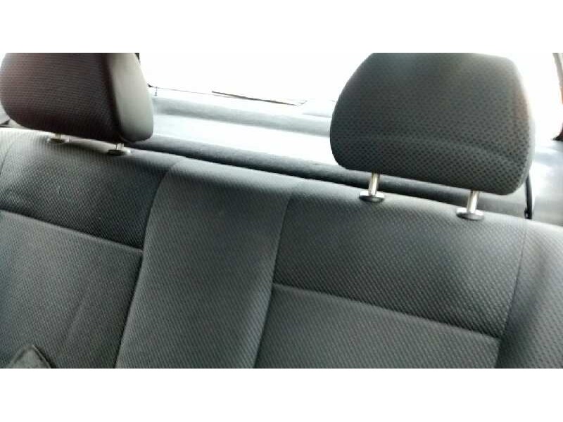 volkswagen polo berlina (6n2) del año 2001