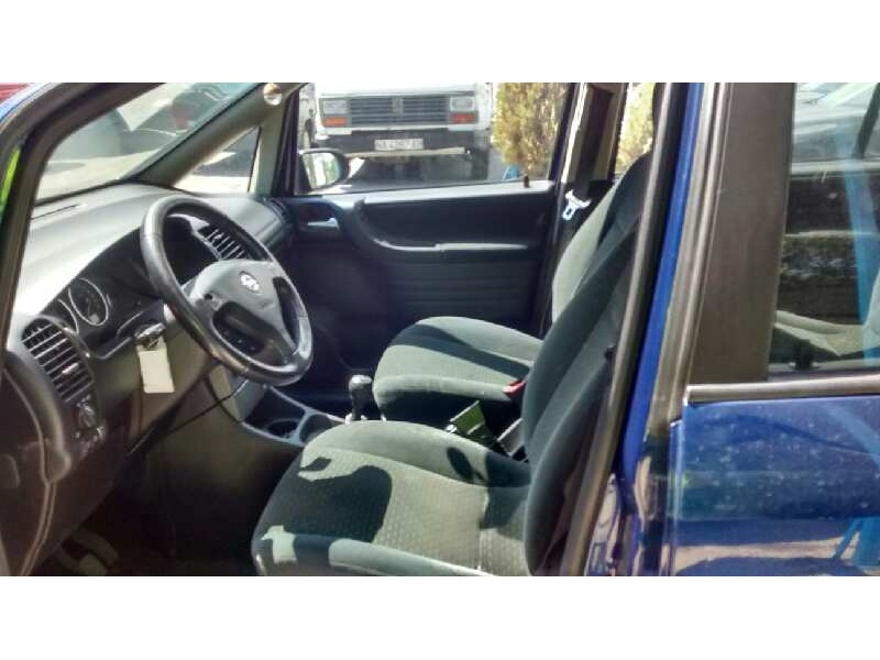 opel zafira a del año 2004