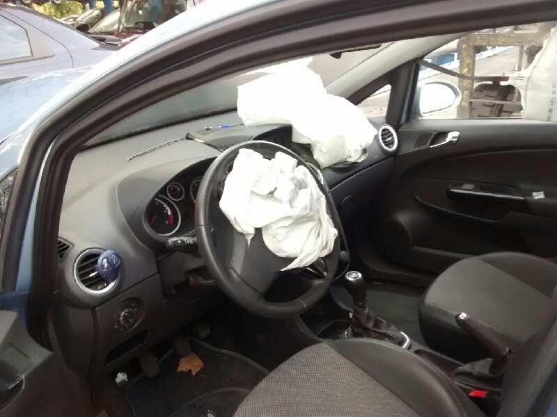 opel corsa d del año 2007