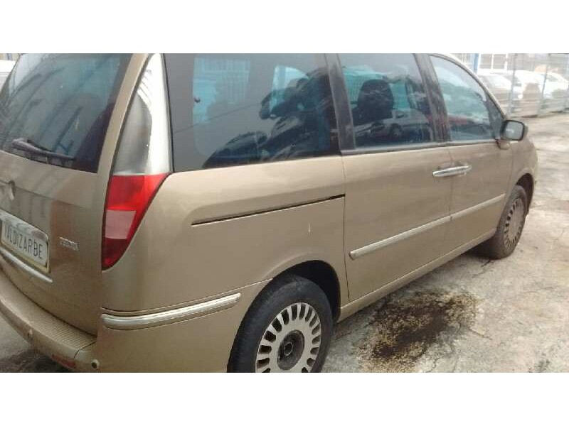 lancia phedra (180) del año 2005