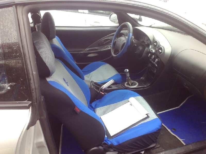 hyundai coupe (rd) del año 2001