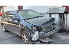 toyota corolla (e12) del año 2005