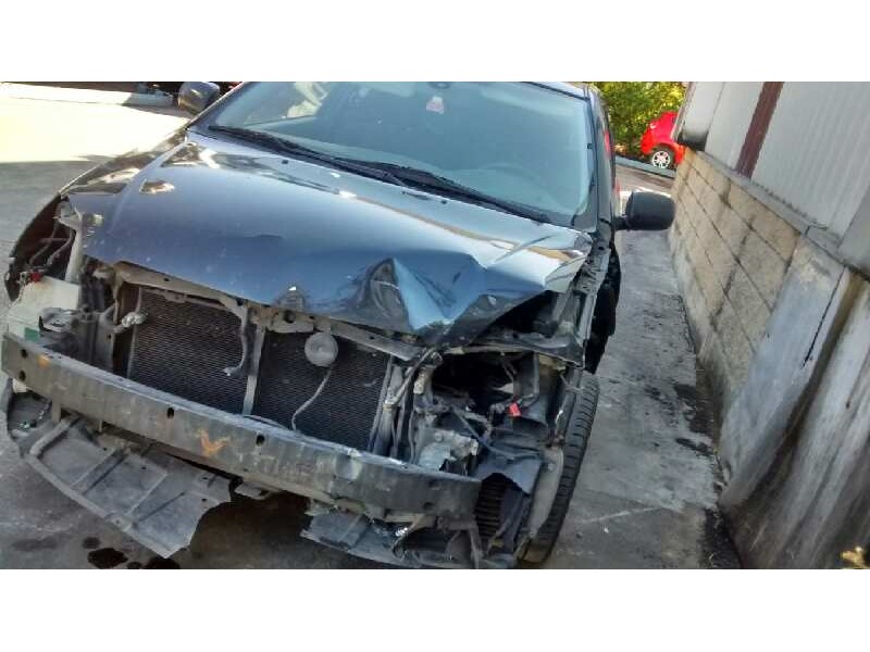 toyota corolla (e12) del año 2005