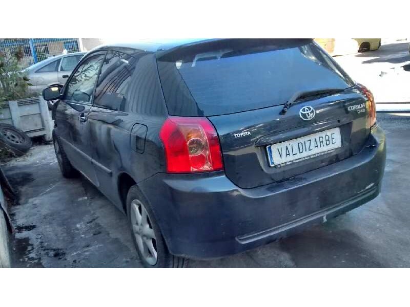 toyota corolla (e12) del año 2005