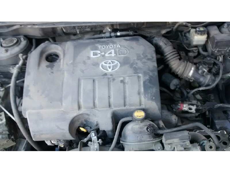 toyota corolla (e12) del año 2005