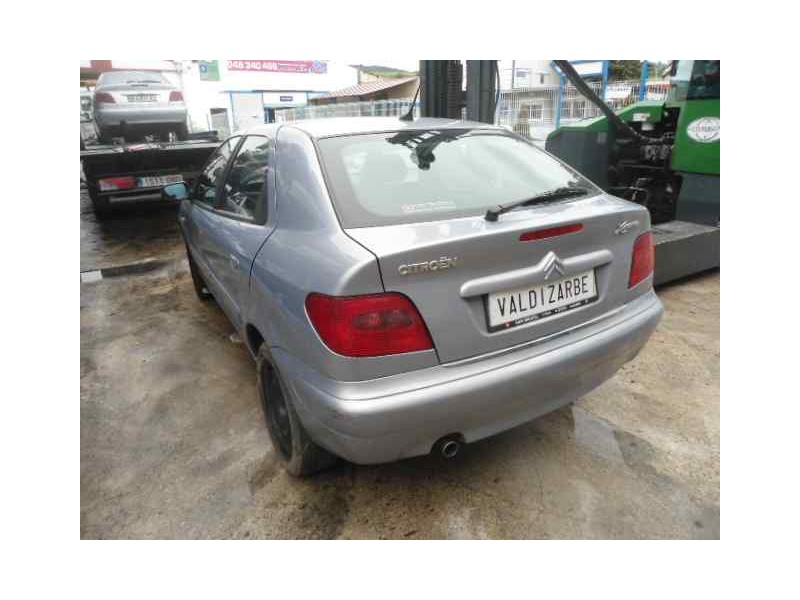 citroën xsara berlina del año 2001