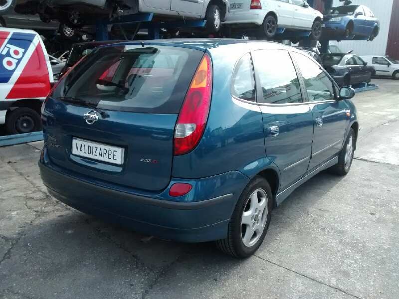 nissan almera tino (v10m) del año 2002