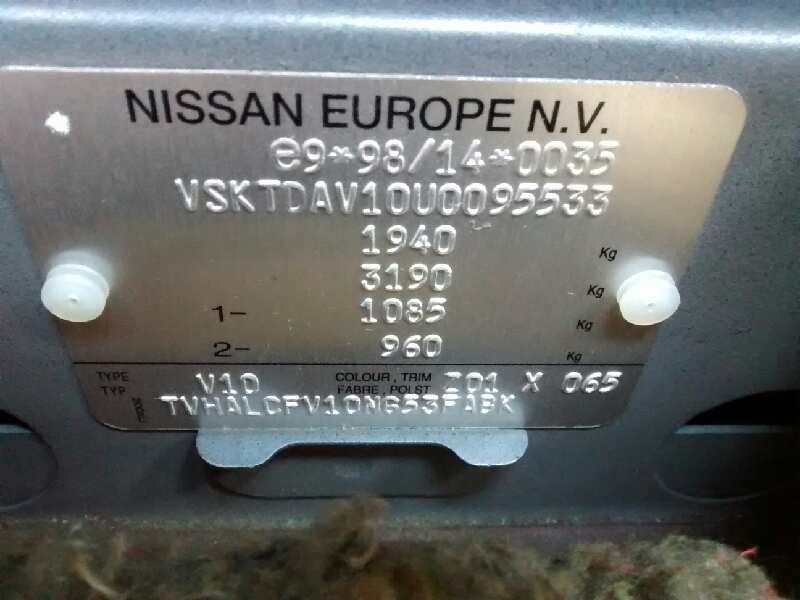 nissan almera tino (v10m) del año 2002