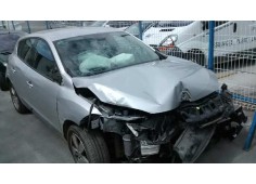 renault megane iii berlina 5 p del año 2010