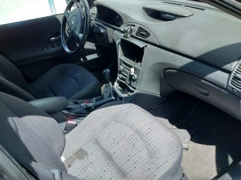 renault laguna ii (bg0) del año 2001