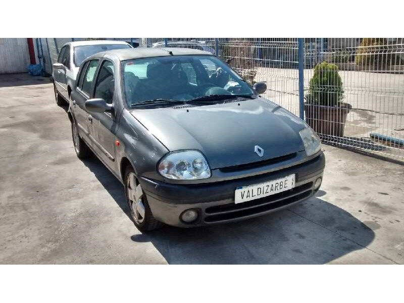 renault clio ii fase i (b/cbo) del año 2001