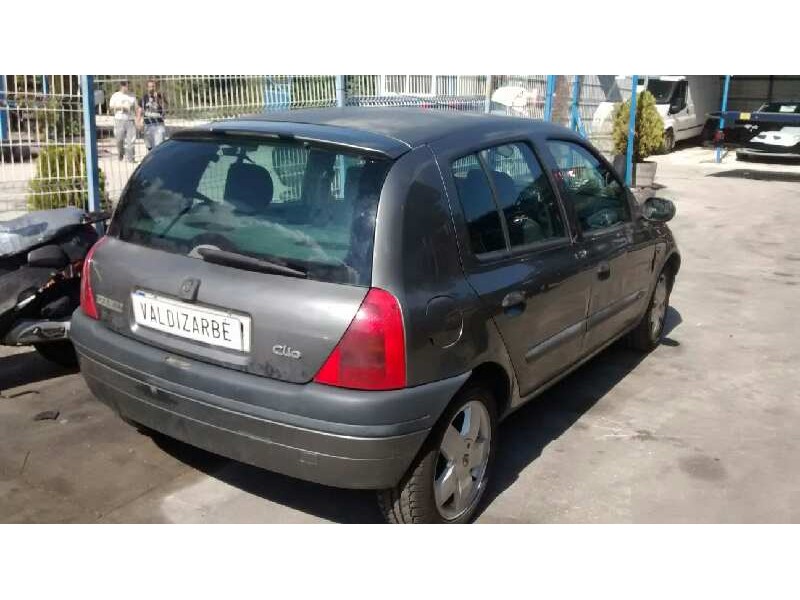renault clio ii fase i (b/cbo) del año 2001
